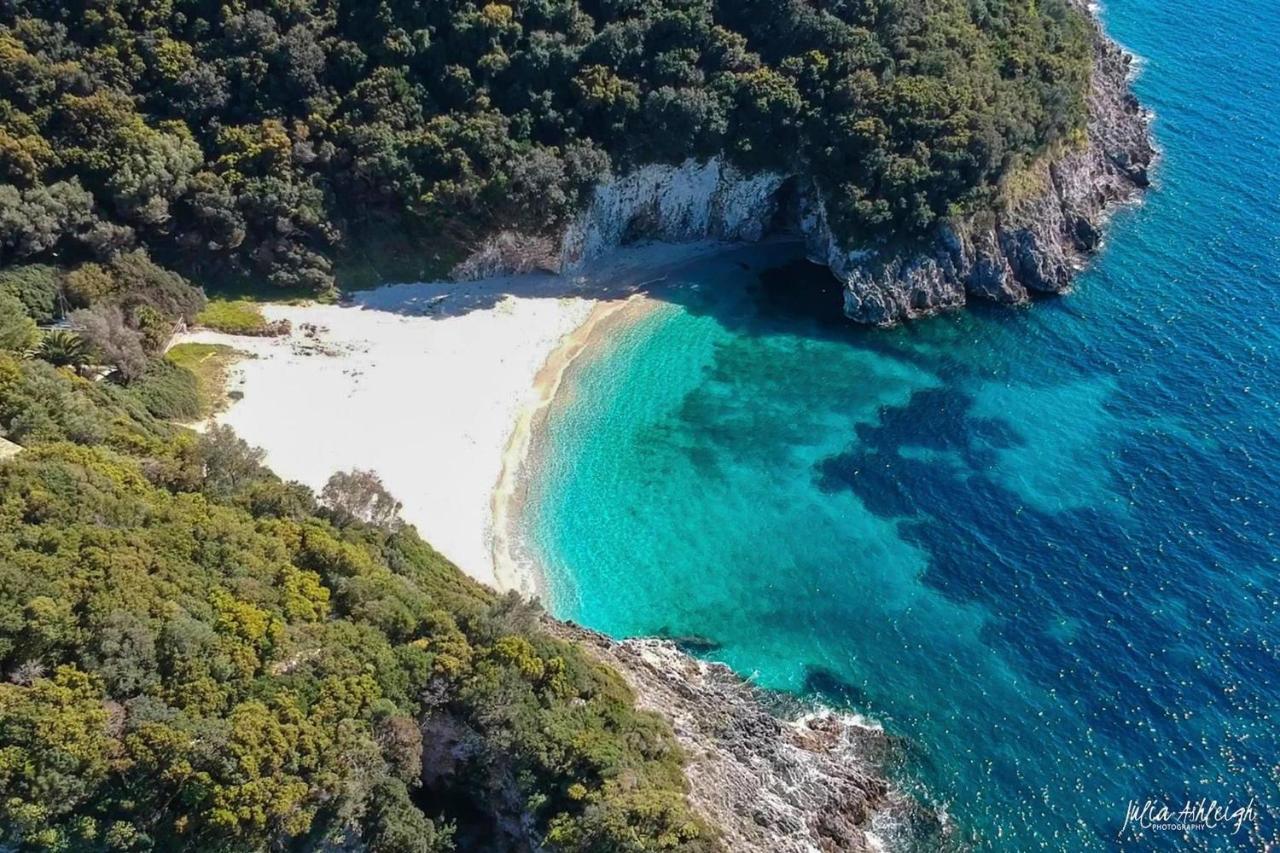 La Maisonette House In The Heart Of Liapades Close To Rovinia Beach & Paleokastritsa Eksteriør bilde